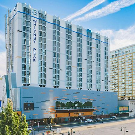 Whitney Peak Hotel Reno, Tapestry Collection By Hilton Εξωτερικό φωτογραφία