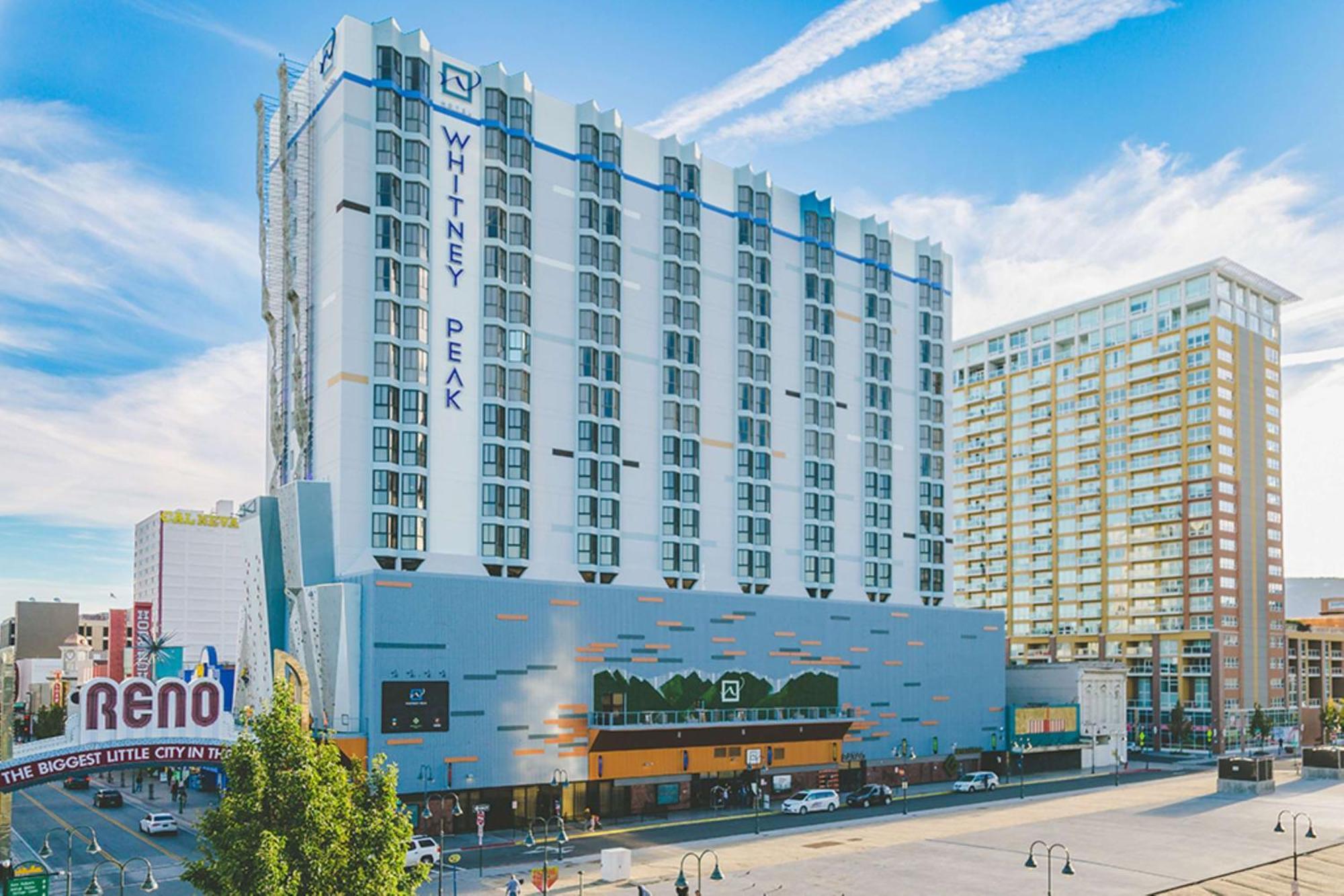 Whitney Peak Hotel Reno, Tapestry Collection By Hilton Εξωτερικό φωτογραφία